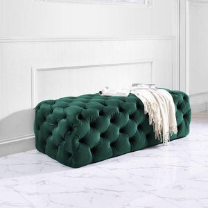 Selene Banquette