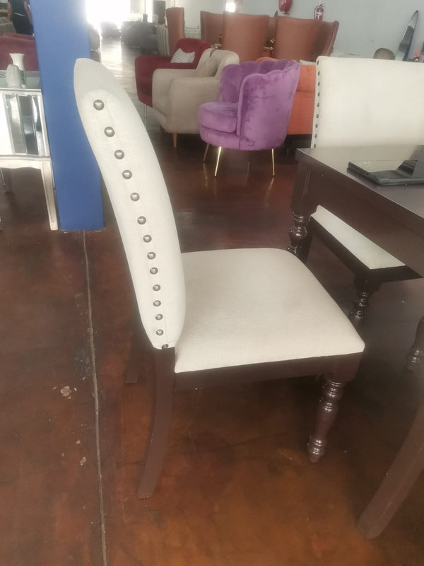 Aries dining set