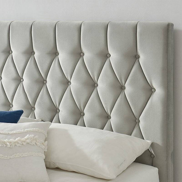 Levi Bed